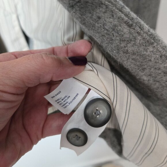 GAP Women's Size 10 Wool Blend Lined Gray Button Blazer Jacket - Picture 11 of 11
